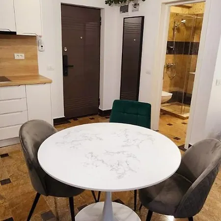 Superb Tomis - Vis A Vis Azimuth & Lounge Năvodari